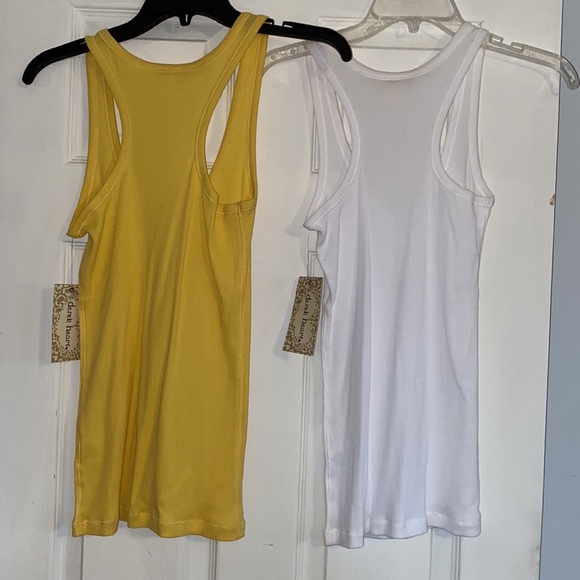 Derek Heart Yellow White Bundle V-neck Half Button Front Tank Tops NWT - Picture 5 of 11